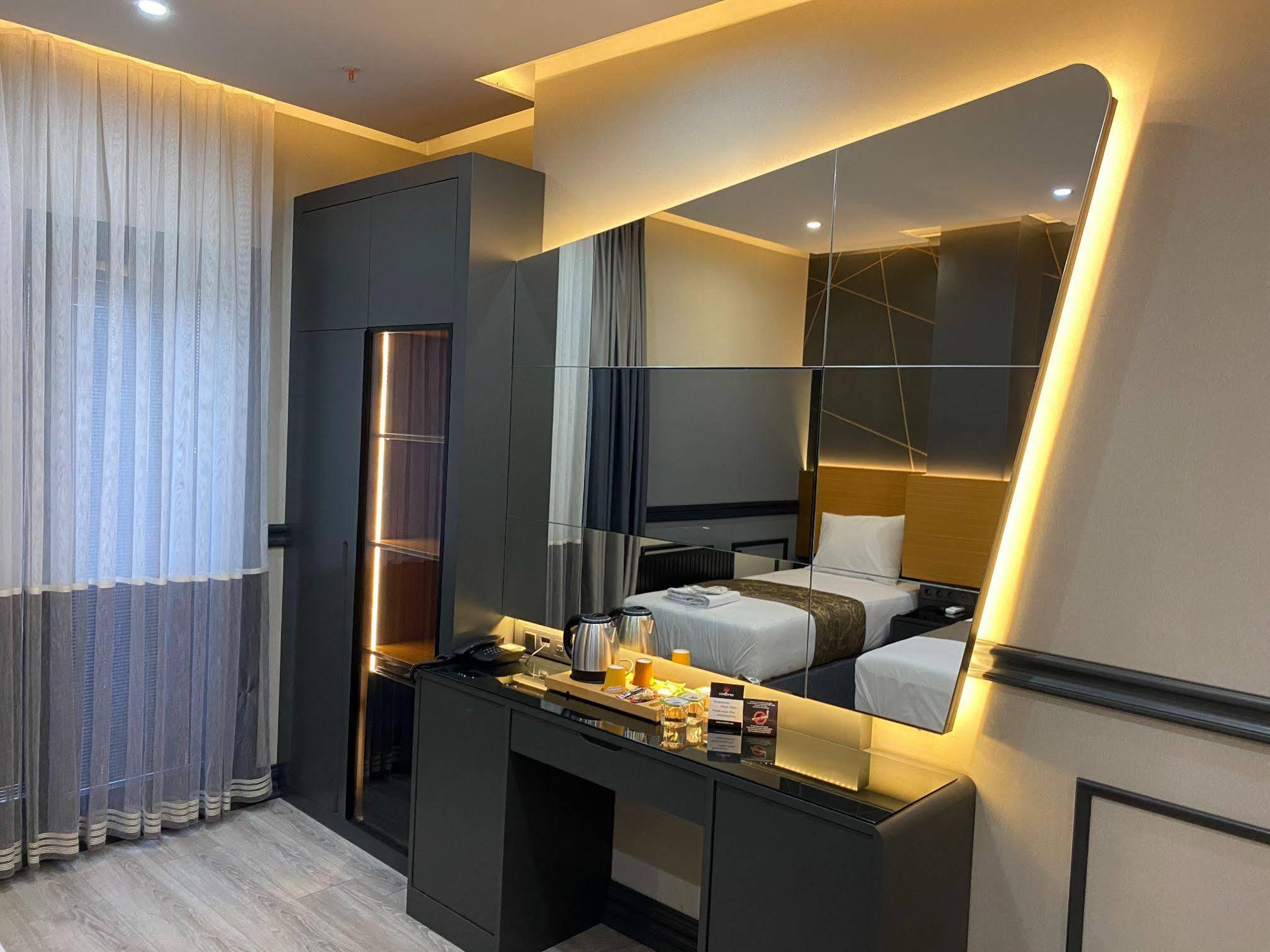 Confores Hotel Istanbulská provincie Exteriér fotografie
